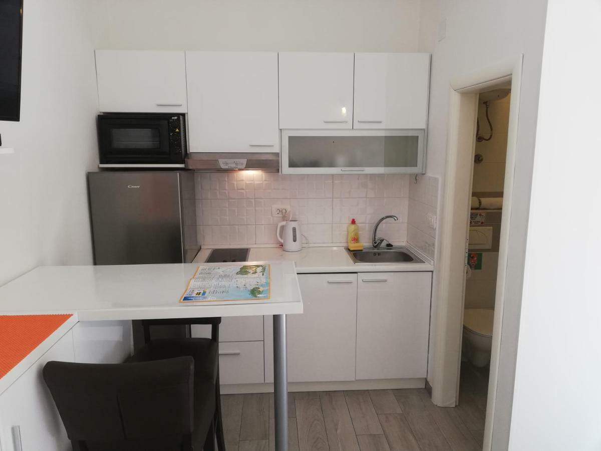 Apartment Vinko スプリト エクステリア 写真